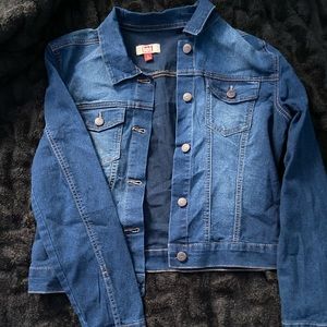 Medium washed denim cropped jacket